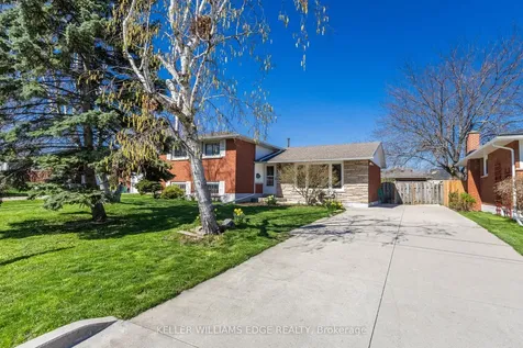 156 Lakeside Drive Grimsby ON L3M 2L5