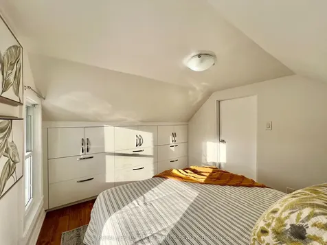 248 Dufferin Avenue Quinte West ON K8V 5E9