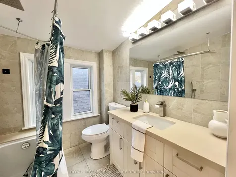 248 Dufferin Avenue Quinte West ON K8V 5E9