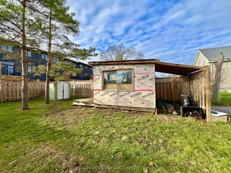 248 Dufferin Avenue Quinte West ON K8V 5E9