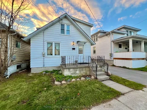 248 Dufferin Avenue Quinte West ON K8V 5E9