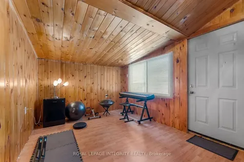 651 Lorne Street W Laurentian Valley ON K8A 6T7