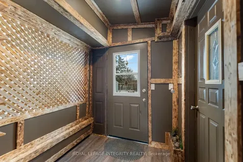 651 Lorne Street W Laurentian Valley ON K8A 6T7