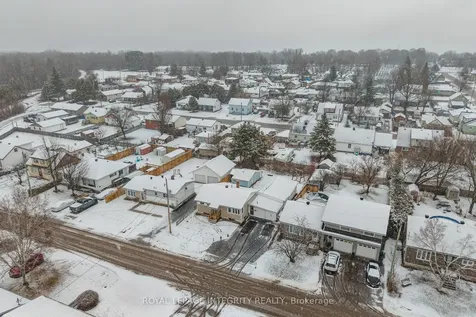 651 Lorne Street W Laurentian Valley ON K8A 6T7