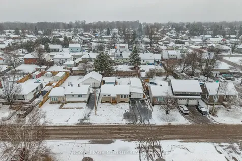 651 Lorne Street W Laurentian Valley ON K8A 6T7