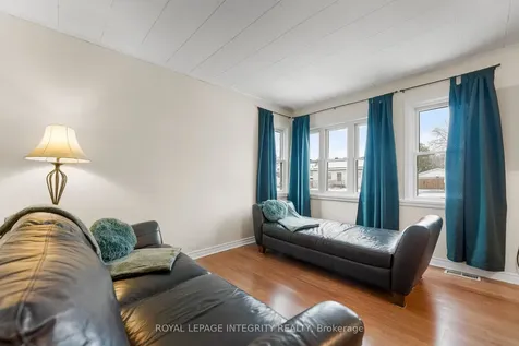 651 Lorne Street W Laurentian Valley ON K8A 6T7