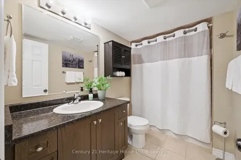656 Woodlawn Road E Guelph ON N1E 0K4