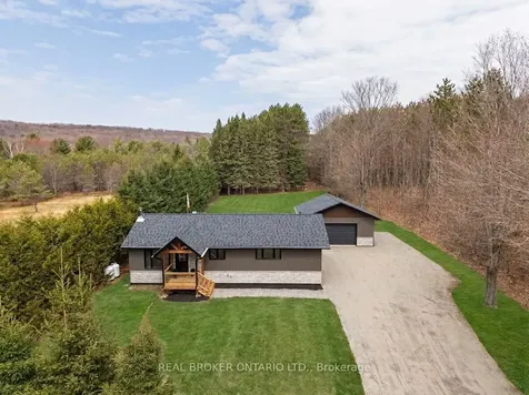 1401 North Shore Road Algonquin Highlands ON K0M 1S0