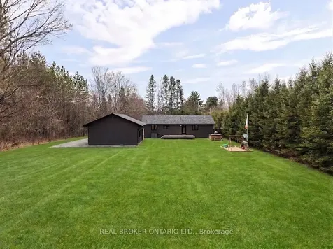 1401 North Shore Road Algonquin Highlands ON K0M 1S0