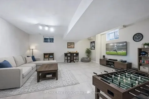 30 Vipond Street Guelph ON N1E 0G9