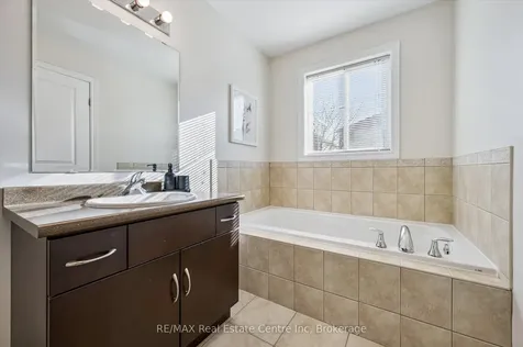 30 Vipond Street Guelph ON N1E 0G9