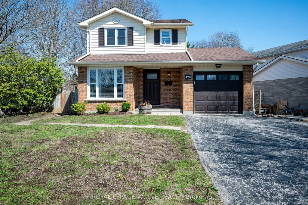 122 Foxhunt Road Waterloo ON N2K 3N1