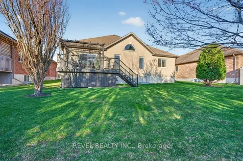 26 Scenic Drive Belleville ON K8N 0C2