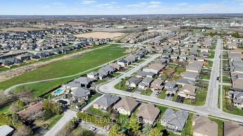 26 Scenic Drive Belleville ON K8N 0C2