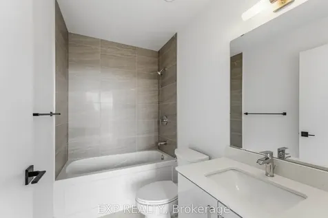 2782 Barton Street E Hamilton ON L8E 2J8