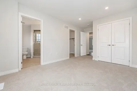24 Linden Park Lane Hamilton ON L9A 1Y1