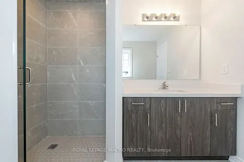 24 Linden Park Lane Hamilton ON L9A 1Y1