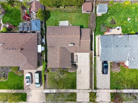66 Watt Avenue Welland ON L3B 1J3