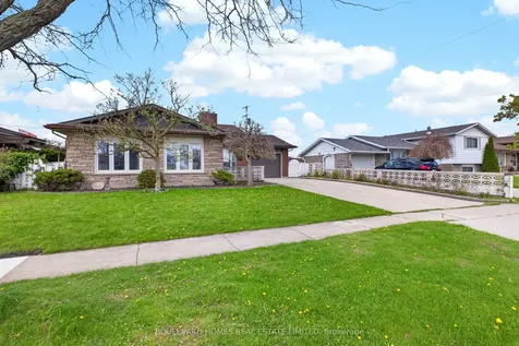 66 Watt Avenue Welland ON L3B 1J3