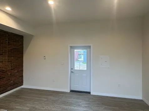 272 First Avenue W North Bay ON P1B 3C1