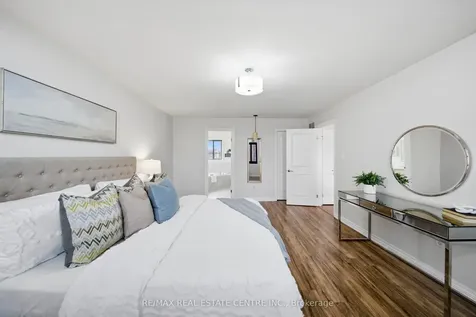189 Cloverleaf Drive Hamilton ON L9K 1T4