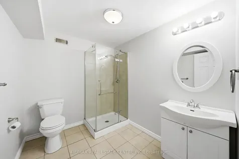 189 Cloverleaf Drive Hamilton ON L9K 1T4
