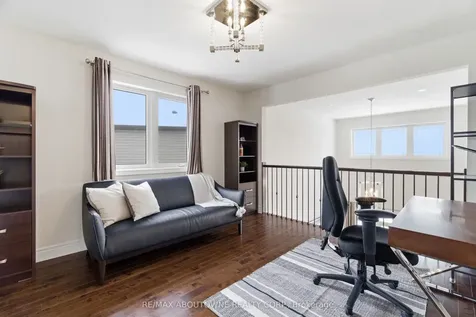 305 Gosling Gardens Guelph ON N1L 0M1