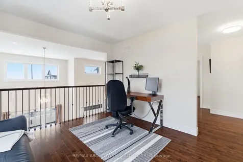 305 Gosling Gardens Guelph ON N1L 0M1