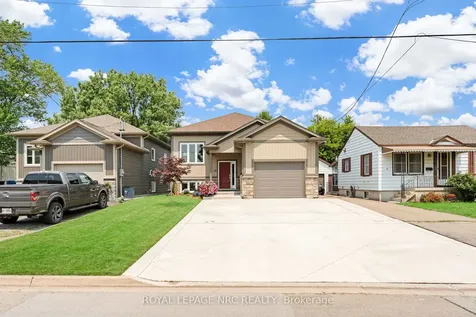 18 Erie Street Welland ON L3B 5J7