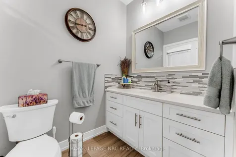 18 Erie Street Welland ON L3B 5J7