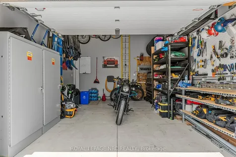 18 Erie Street Welland ON L3B 5J7