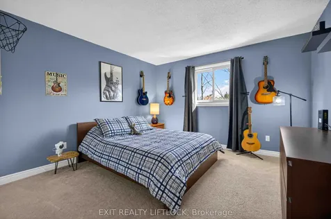 604 Wilfred Drive Peterborough ON K9K 2E6