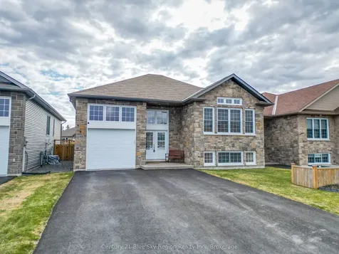 8 Willfred Drive North Bay ON P1A 0G5