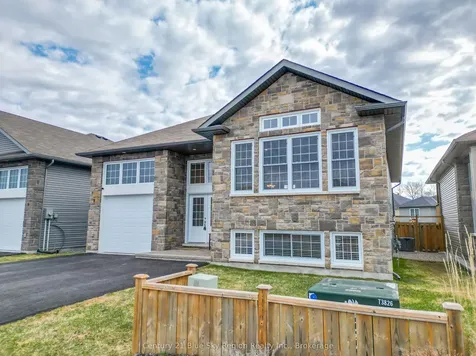 8 Willfred Drive North Bay ON P1A 0G5