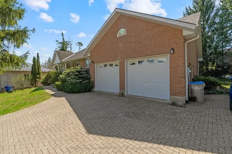 6 Durand Court Bluewater ON N0M 2T0