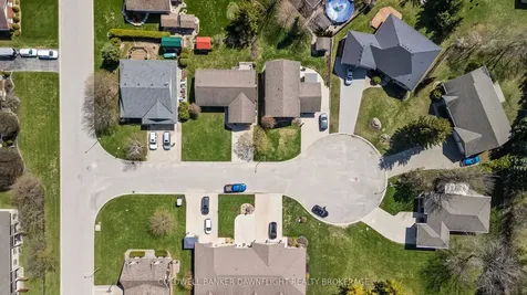 6 Durand Court Bluewater ON N0M 2T0