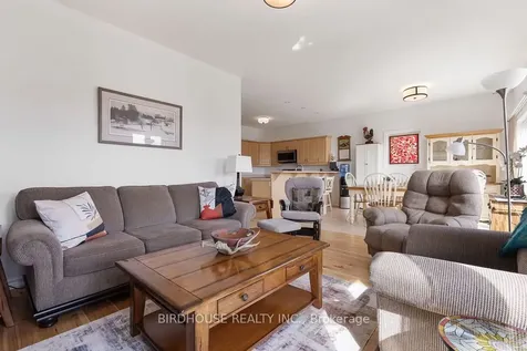 316 Blacksmith Way Peterborough ON K9L 0B5