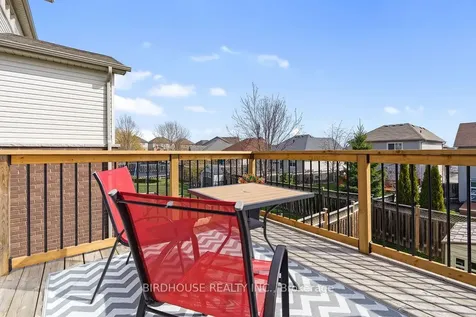 316 Blacksmith Way Peterborough ON K9L 0B5