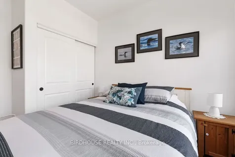 316 Blacksmith Way Peterborough ON K9L 0B5