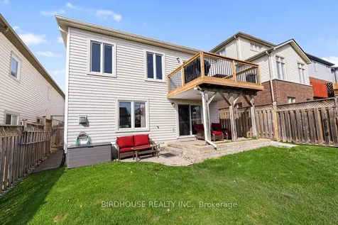 316 Blacksmith Way Peterborough ON K9L 0B5