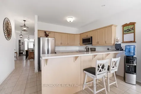 316 Blacksmith Way Peterborough ON K9L 0B5