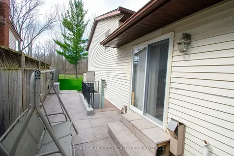 56 Terrace Avenue Welland ON L3C 2C4