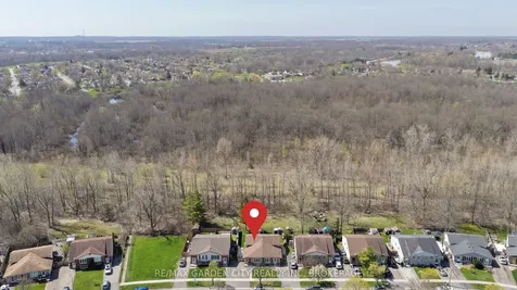 56 Terrace Avenue Welland ON L3C 2C4