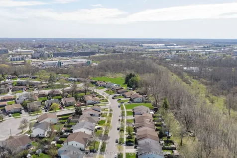 56 Terrace Avenue Welland ON L3C 2C4