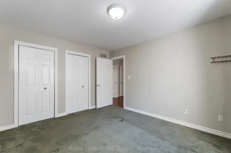 7900 Ascot Circle Niagara Falls ON L2H 3E4