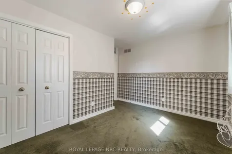 7900 Ascot Circle Niagara Falls ON L2H 3E4