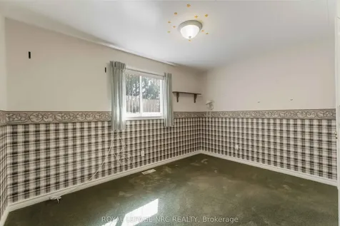 7900 Ascot Circle Niagara Falls ON L2H 3E4