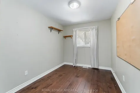 7900 Ascot Circle Niagara Falls ON L2H 3E4
