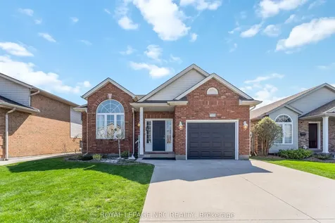 7900 Ascot Circle Niagara Falls ON L2H 3E4