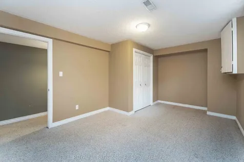 7900 Ascot Circle Niagara Falls ON L2H 3E4